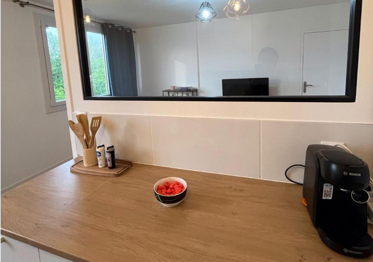 Ferienwohnung Le Montreuillois ! Parking Prive Et Metro A Proximite Exterior foto